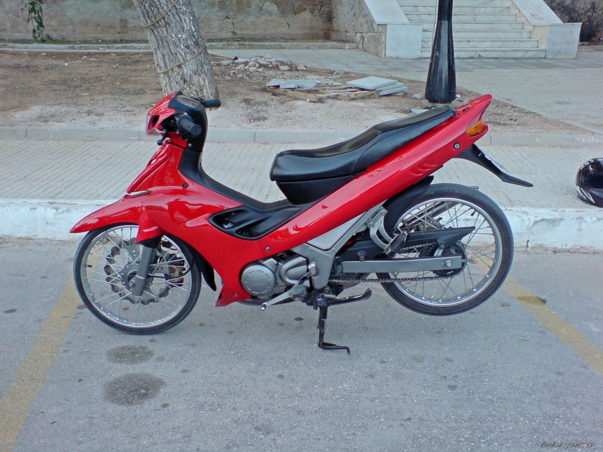 Photo 1462112