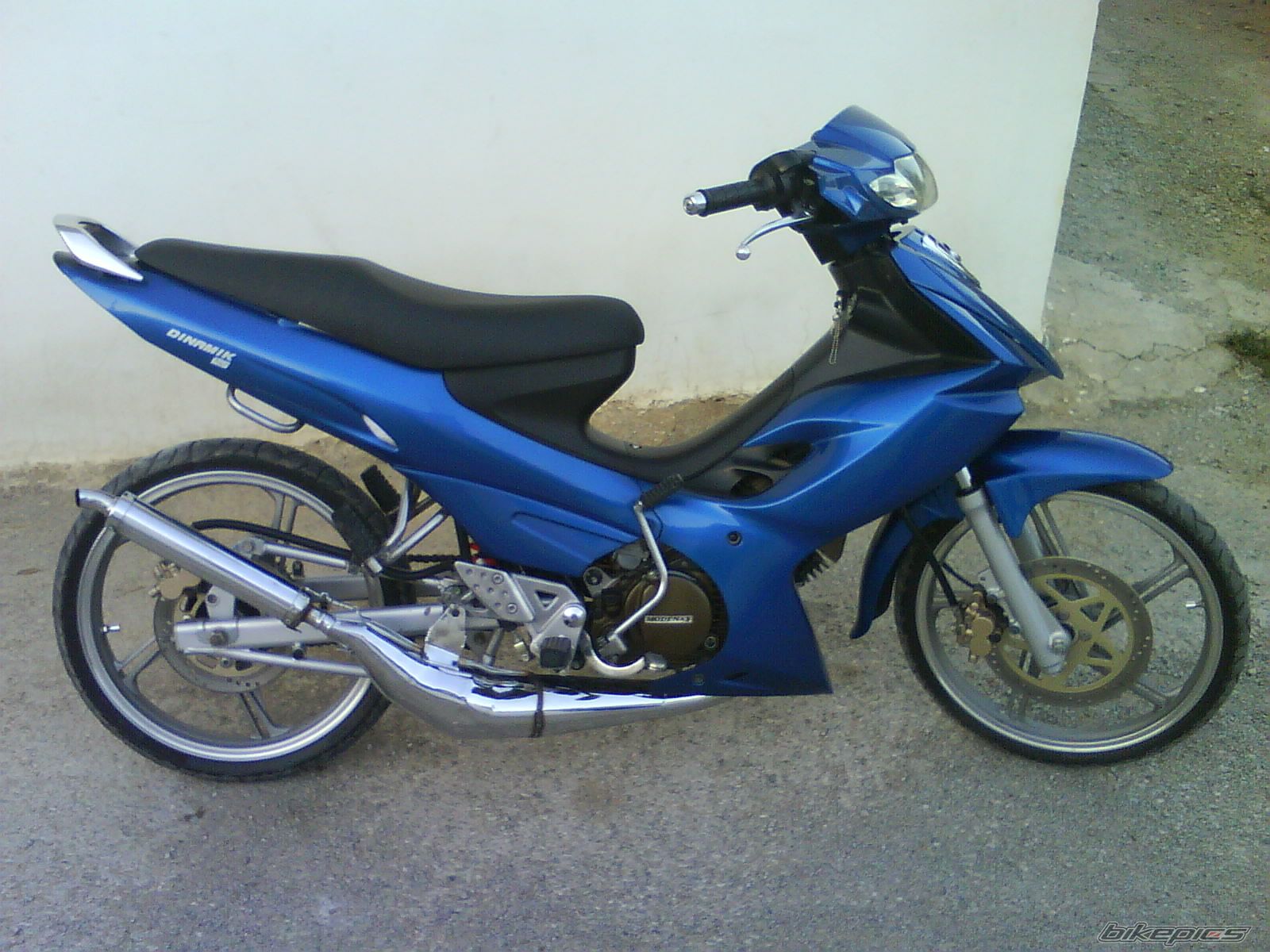 Photo 1462233
