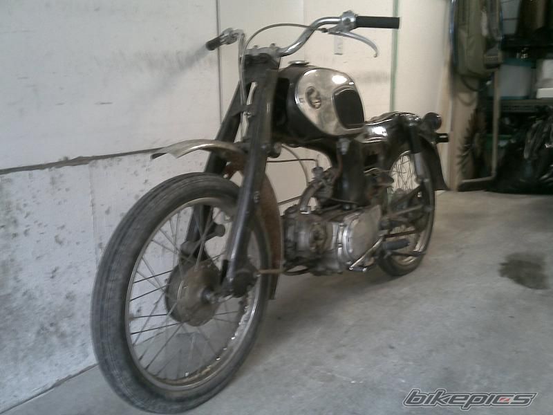 Photo 1462404
