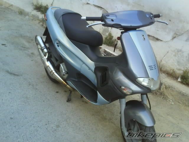 Photo 1462833