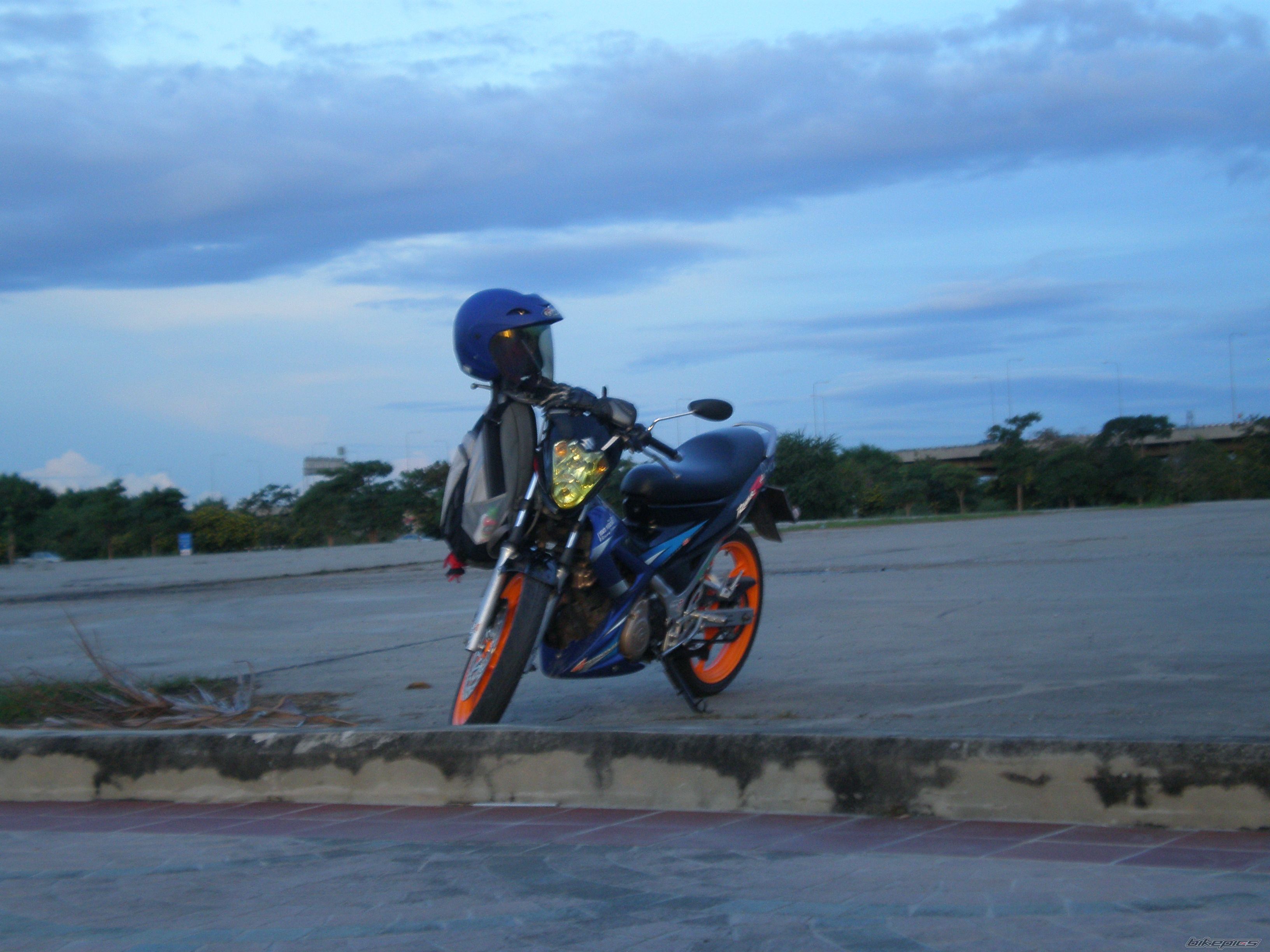 Photo 1462935