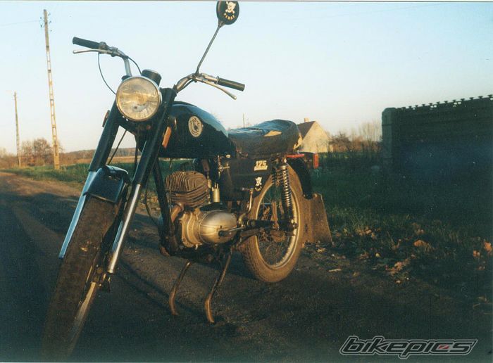 Bike Photo 1463058