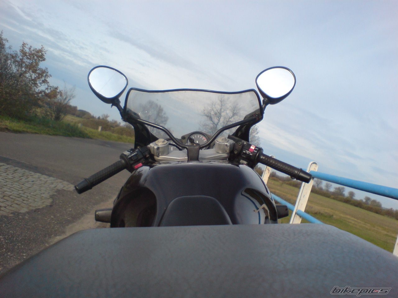 Photo 1463159
