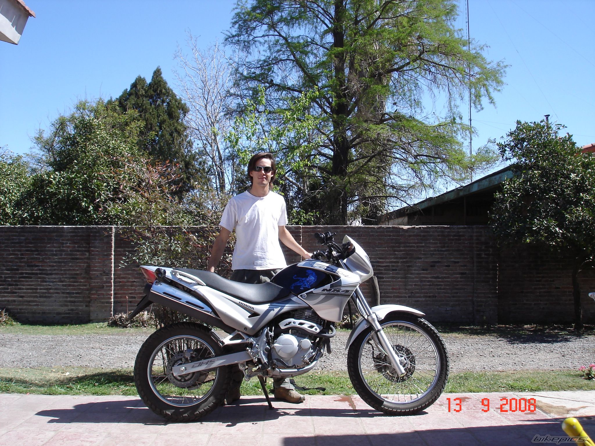 Photo 1463304