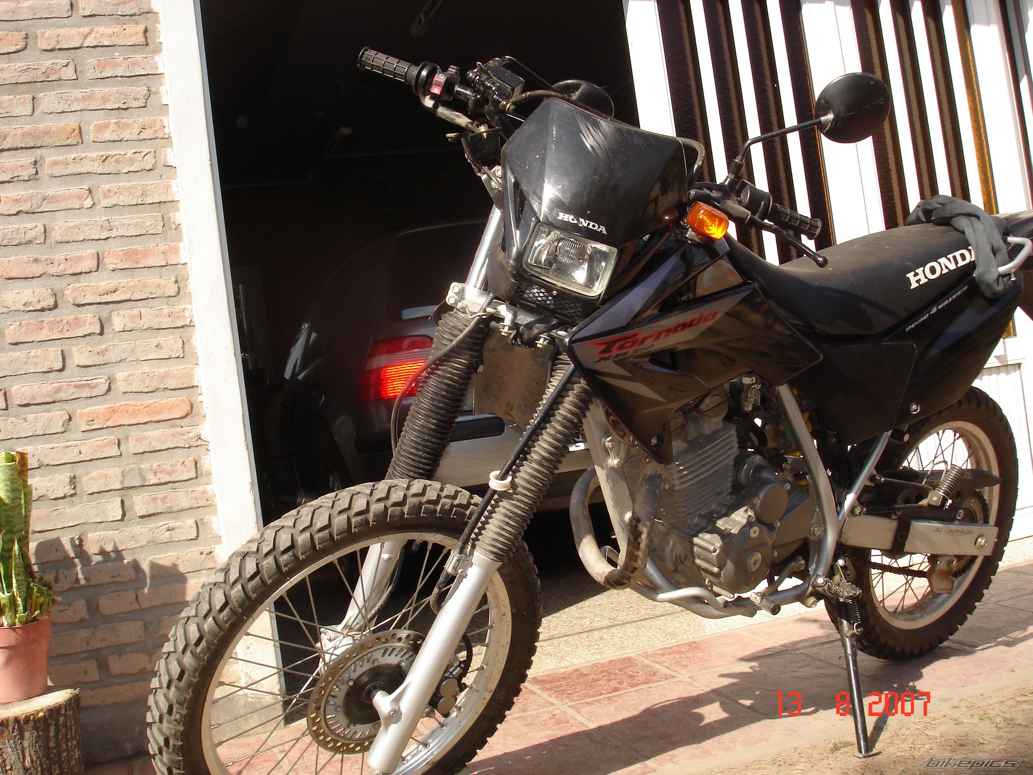 Photo 1463337