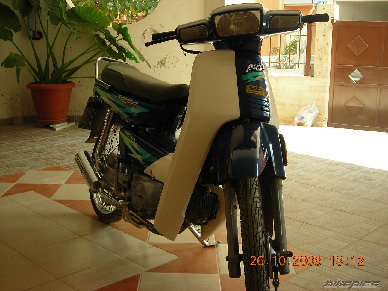 Photo 1463364