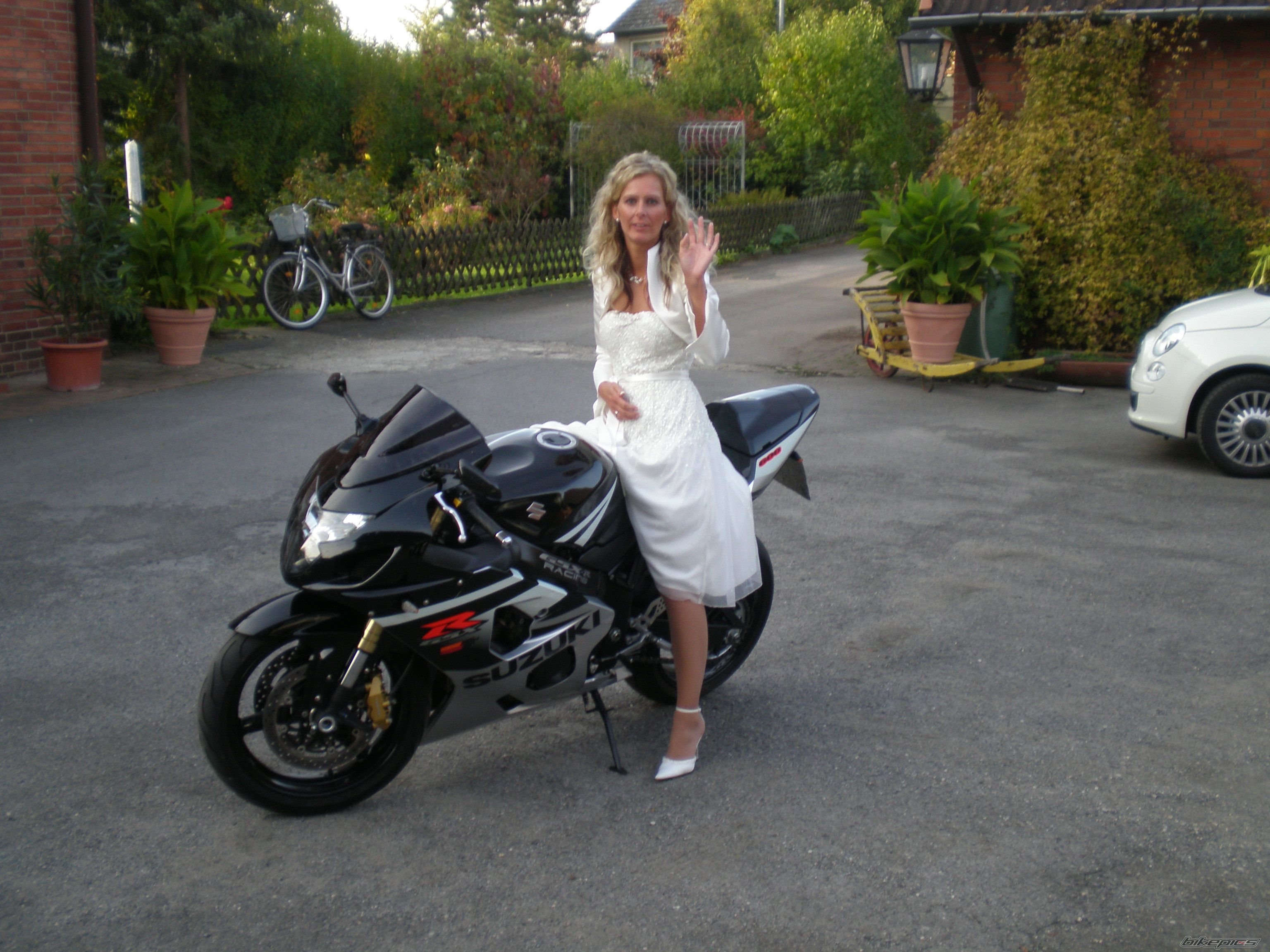 Photo 1463657