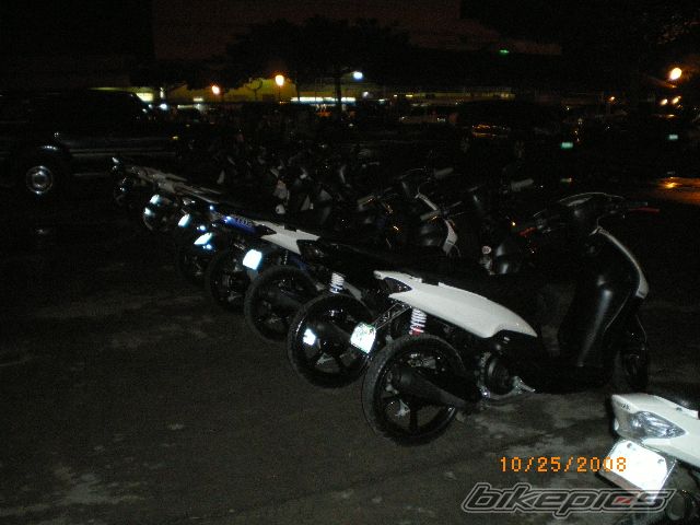 Photo 1463954