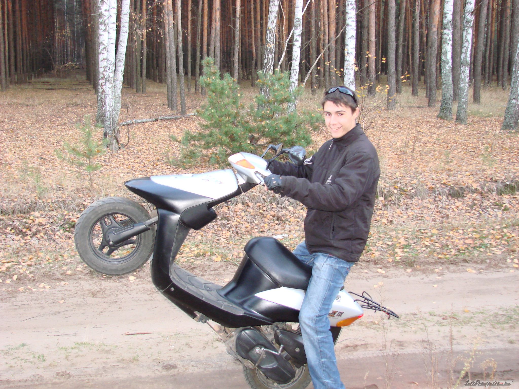 Photo 1464038