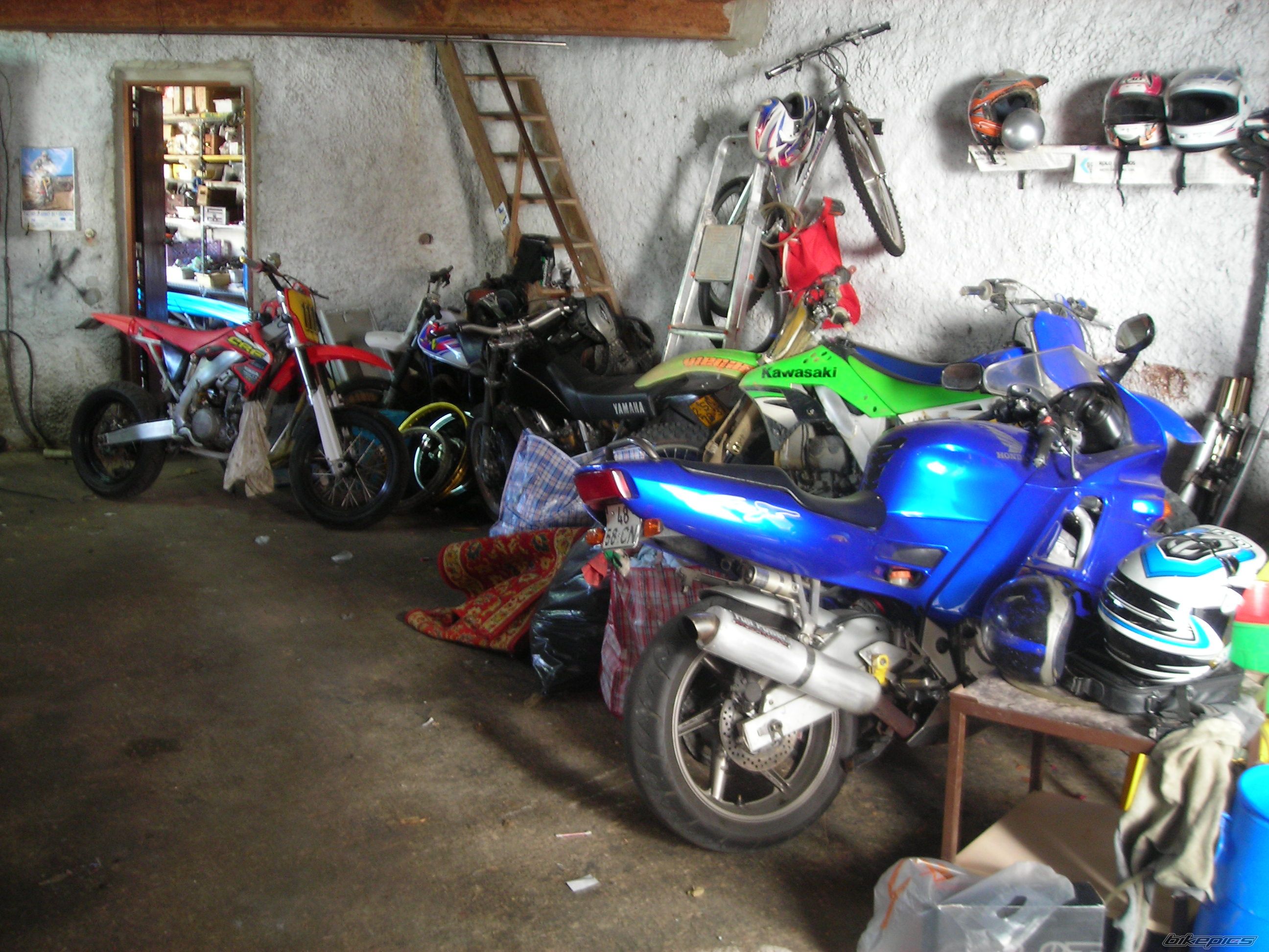 Photo 1464106