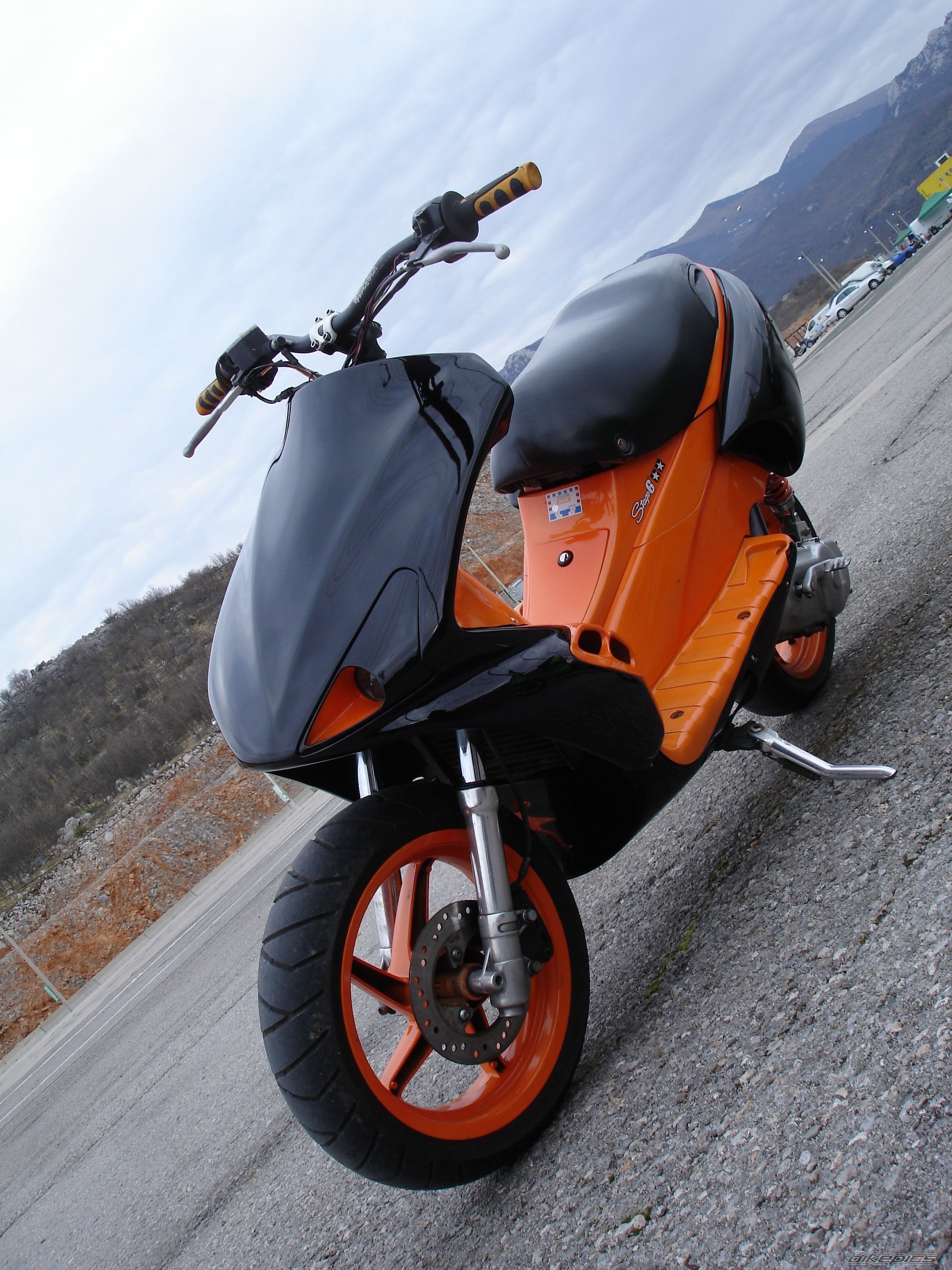Photo 1464204