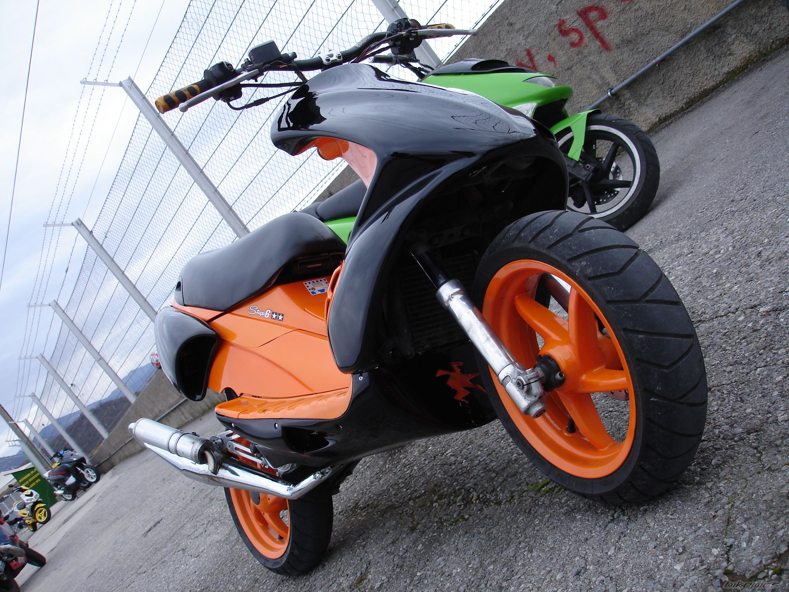 Photo 1464212