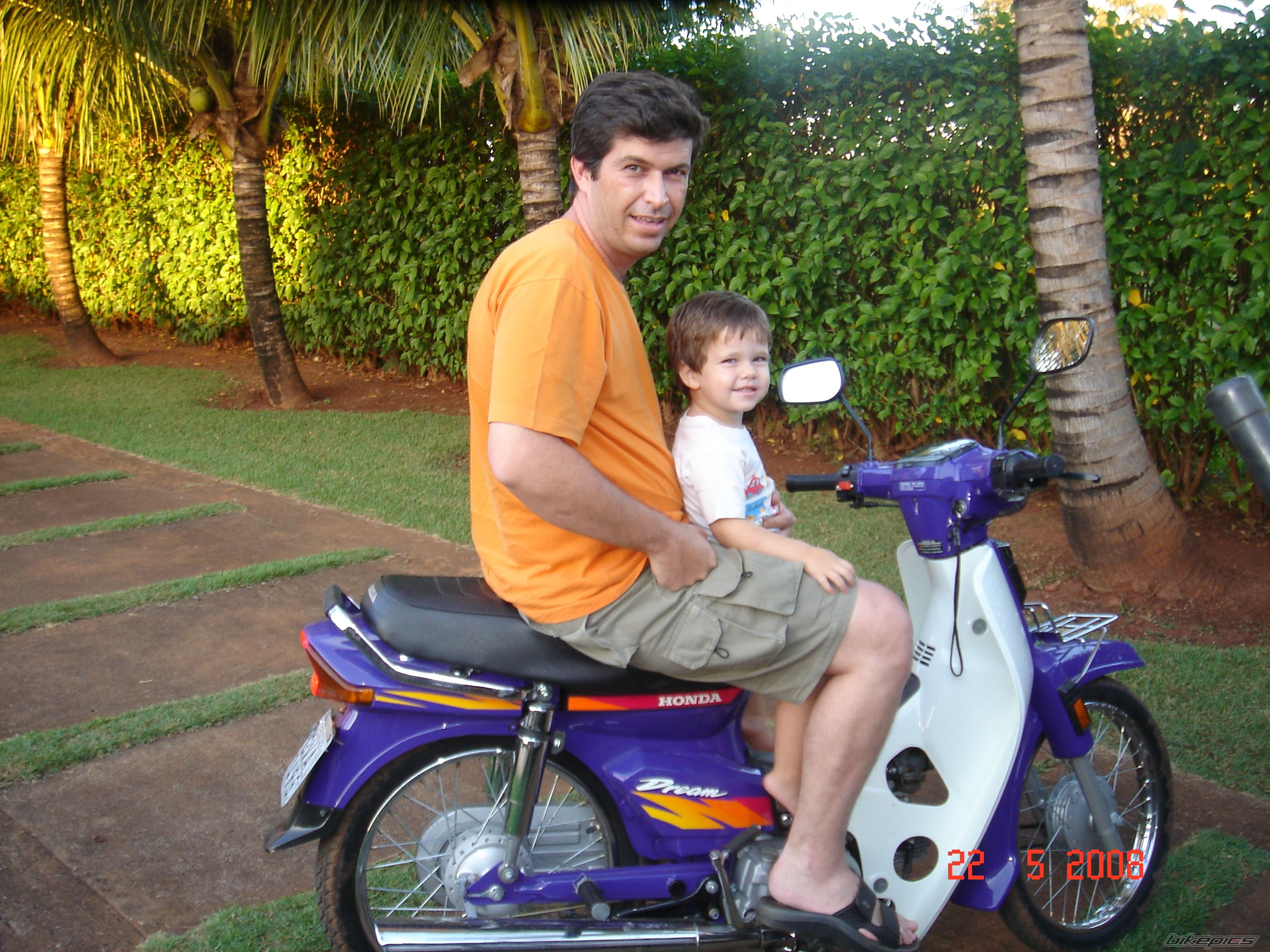 Photo 1464317