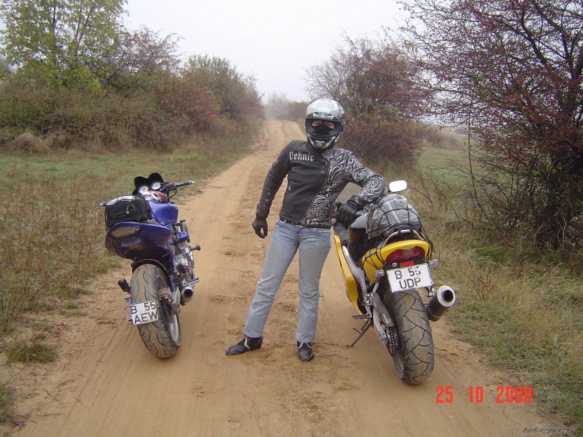Photo 1464432