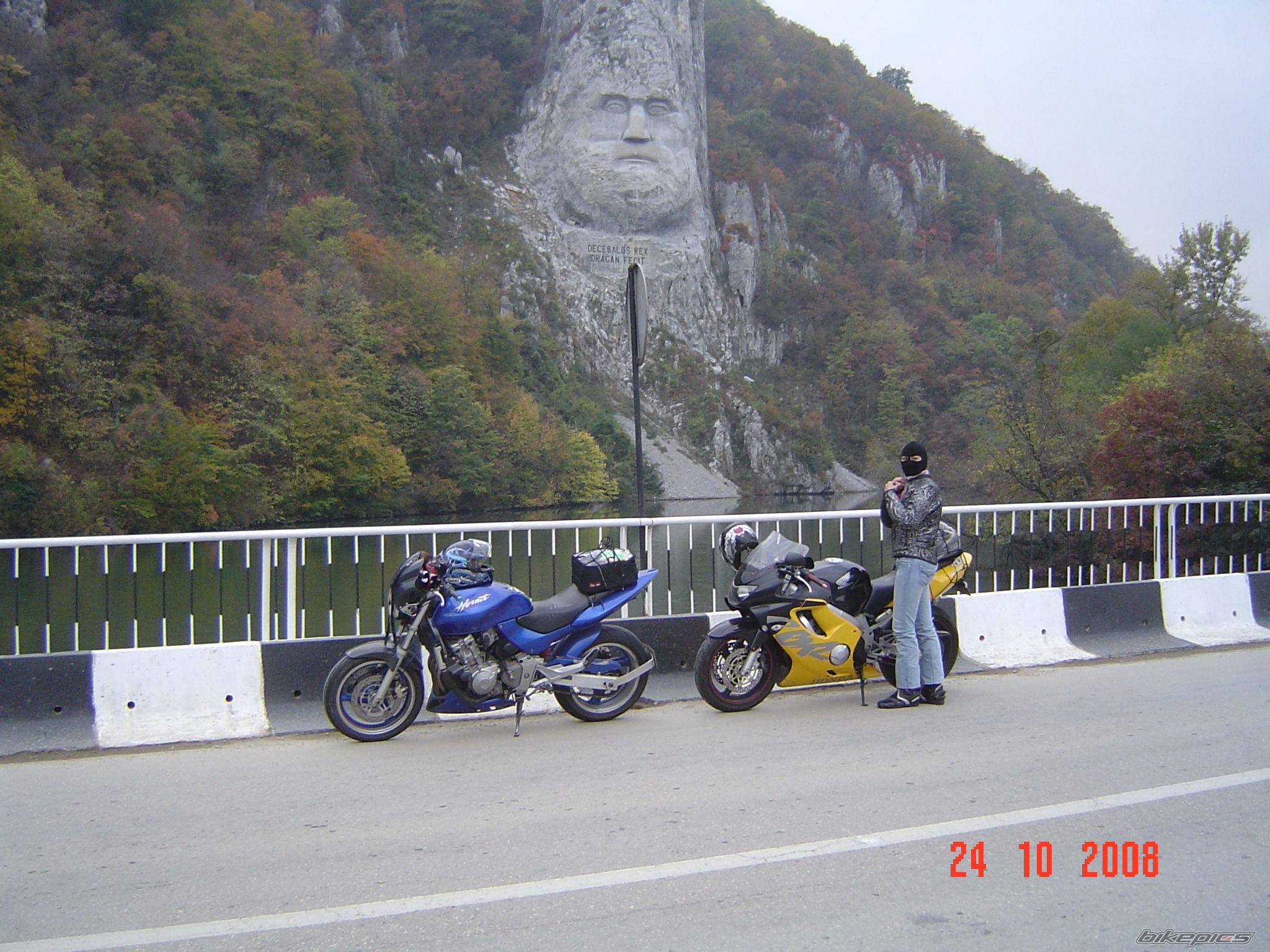 Photo 1464442