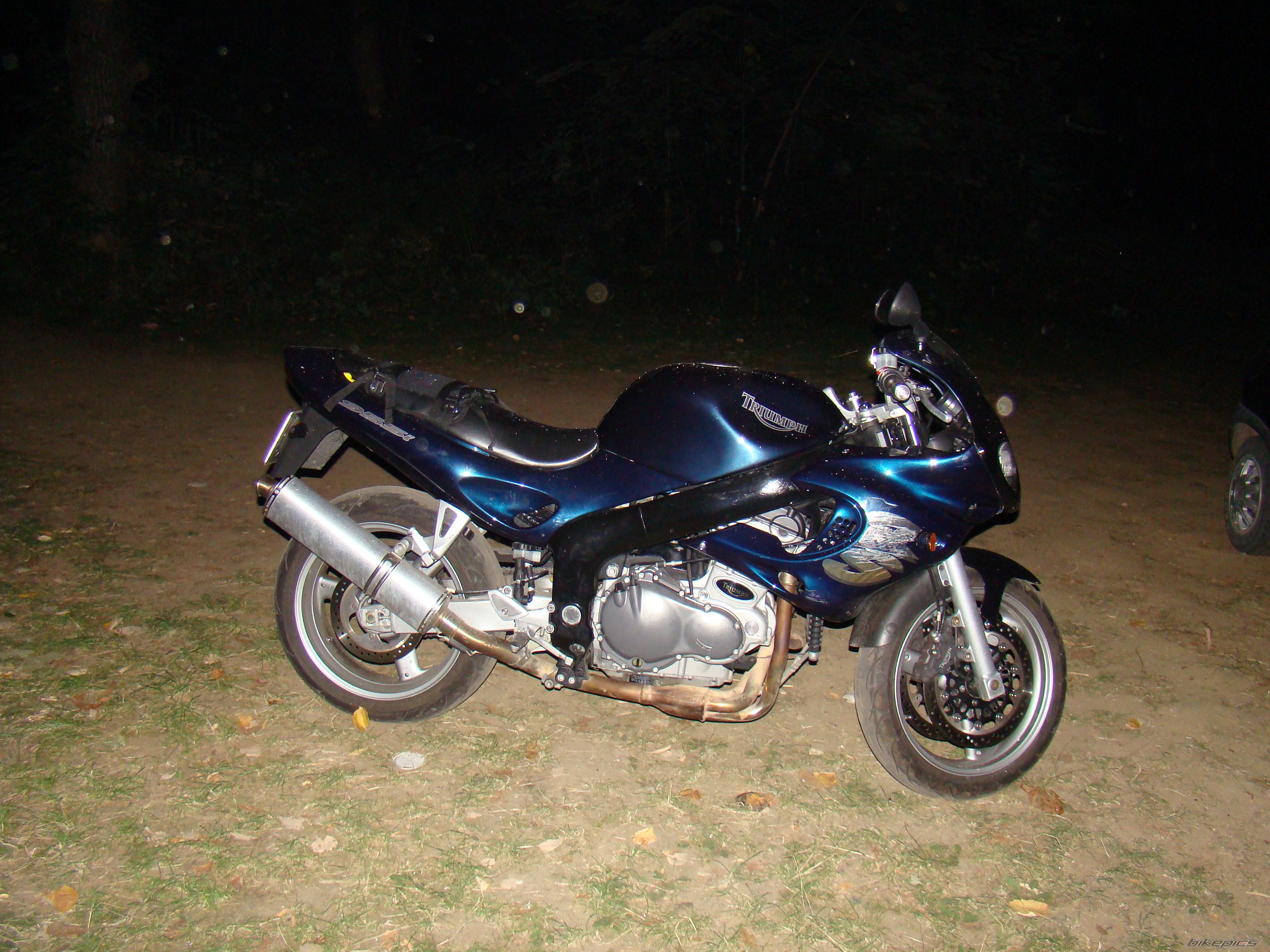 Photo 1464688