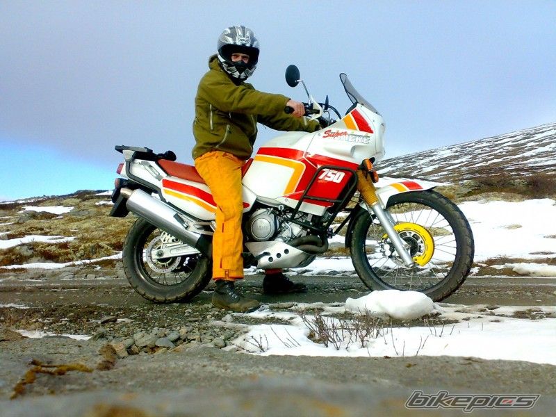 Photo 1464715