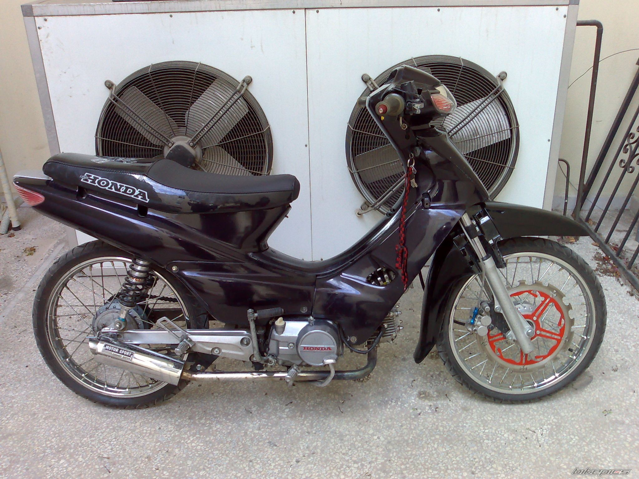 Photo 1464738