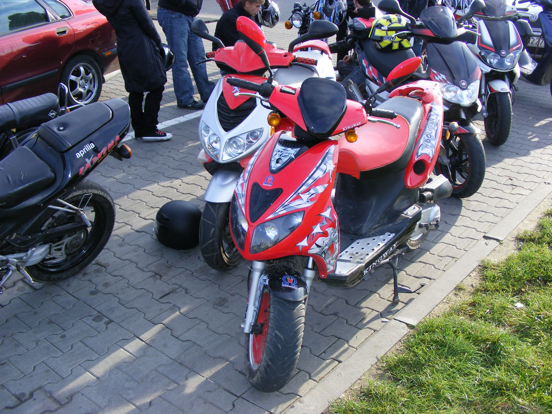 Photo 1465041