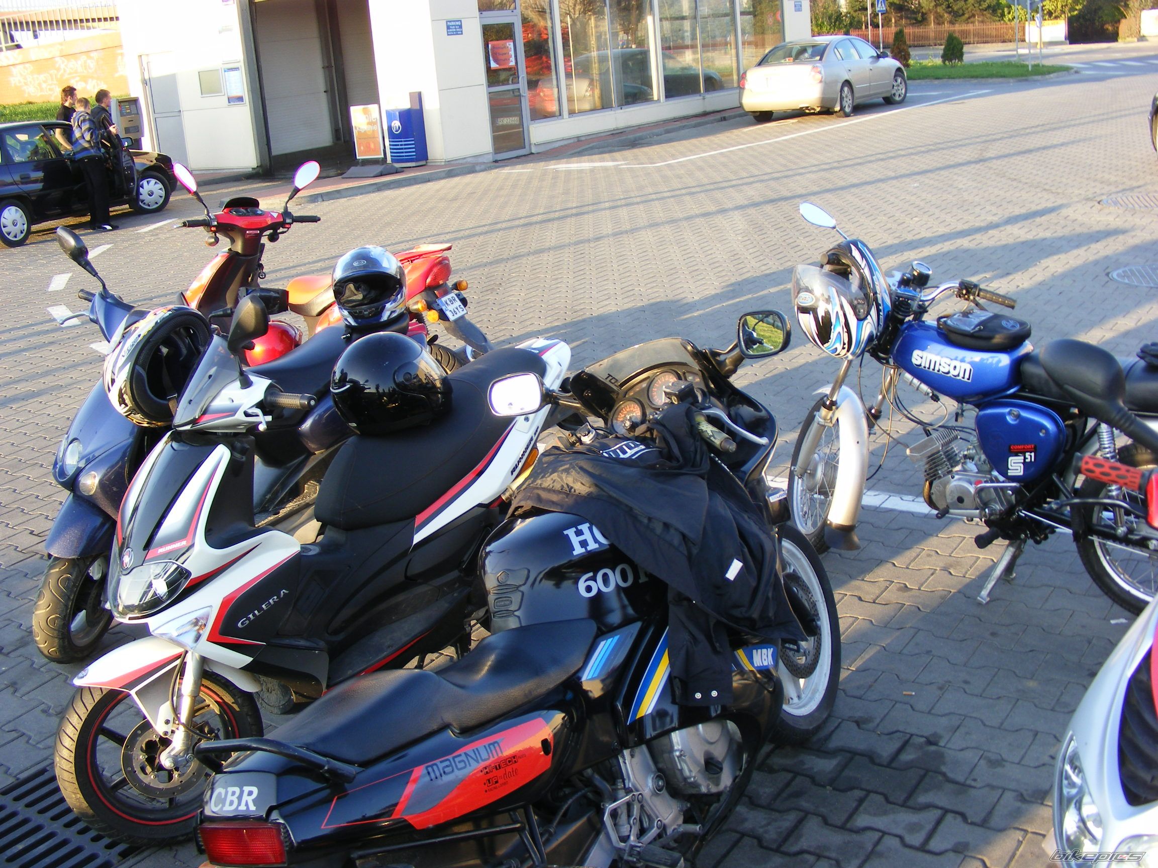 Bike Photo 1465090