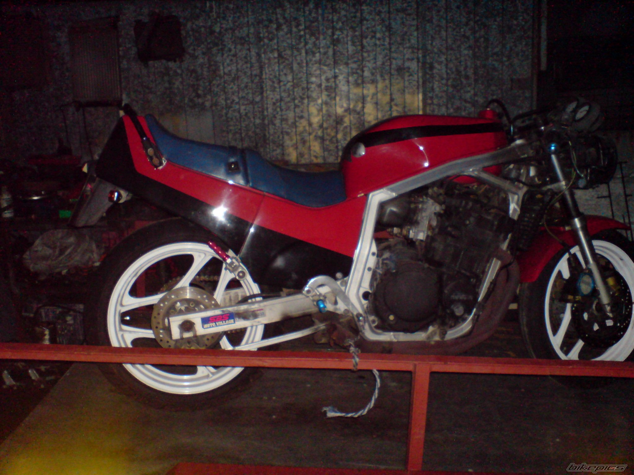 Photo 1465112