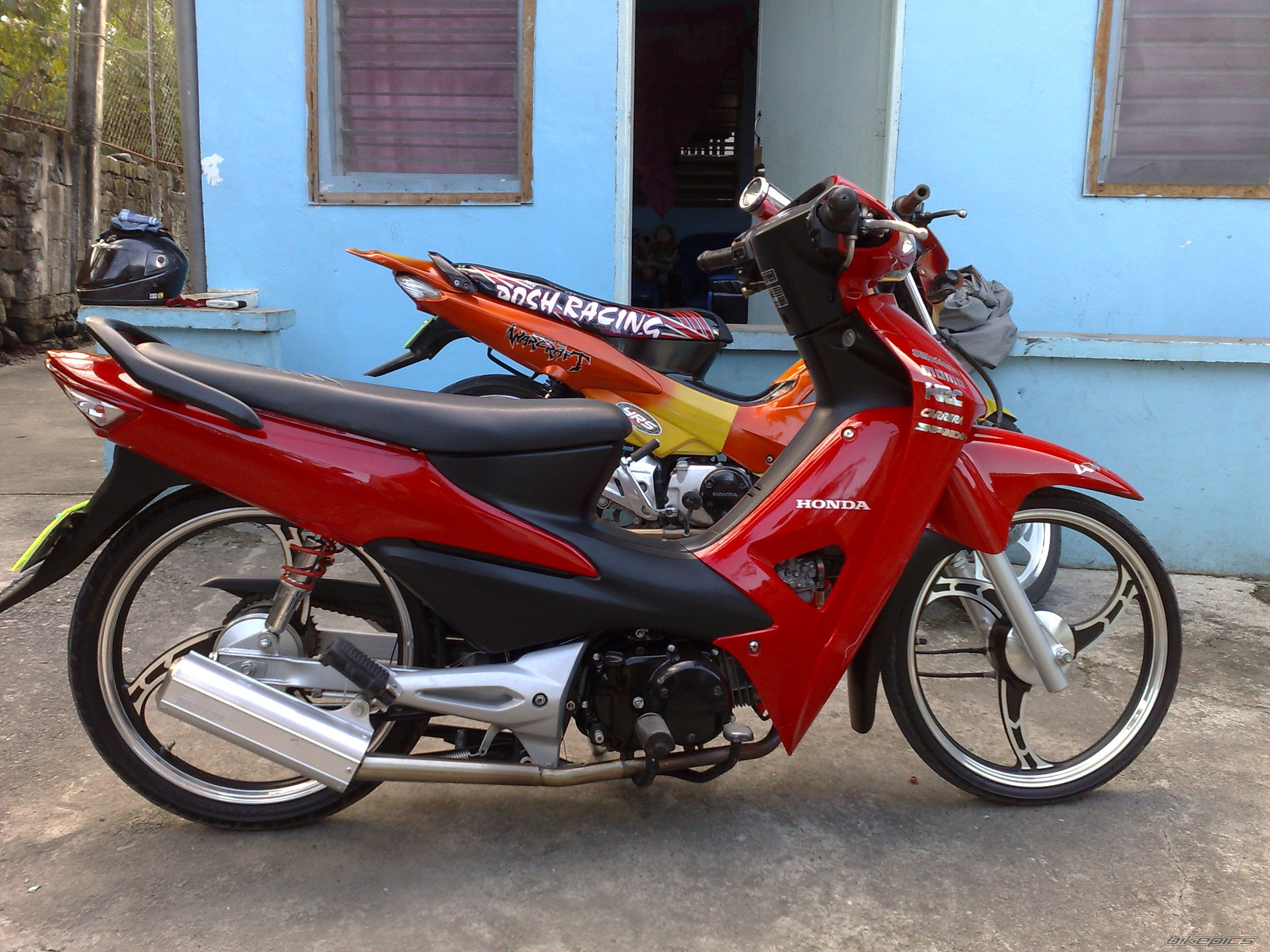 Photo 1465158