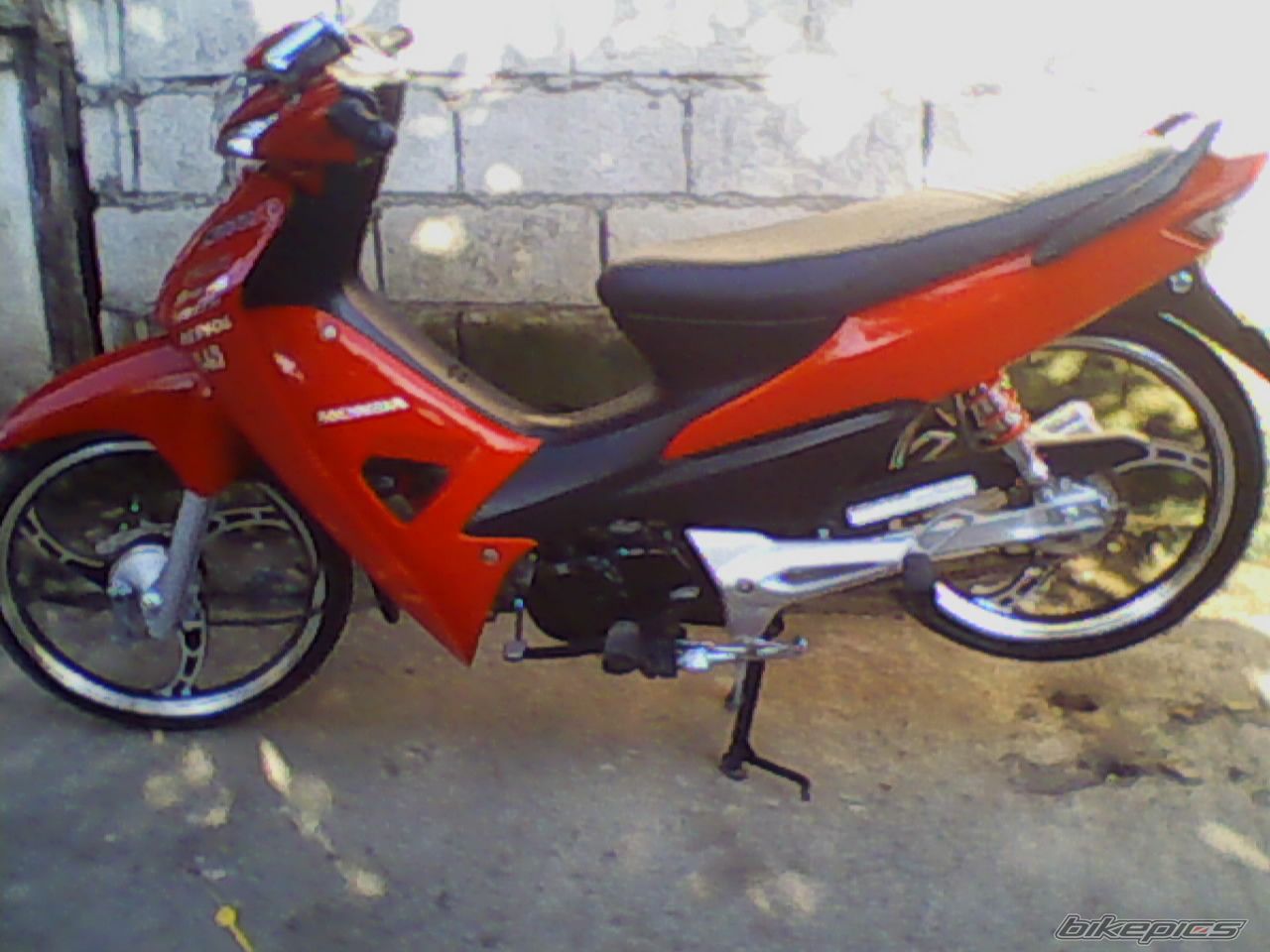 Photo 1465163