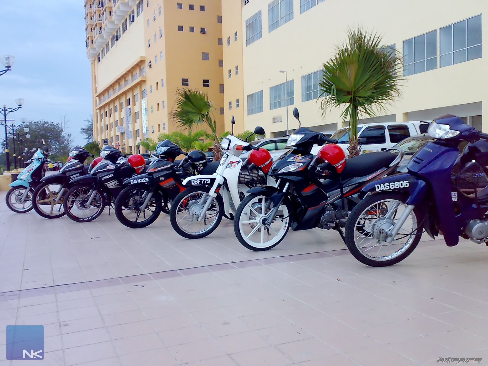 Photo 1465222