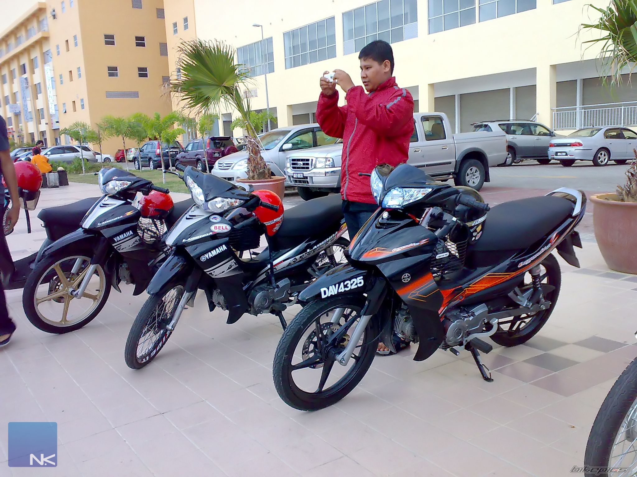Photo 1465225
