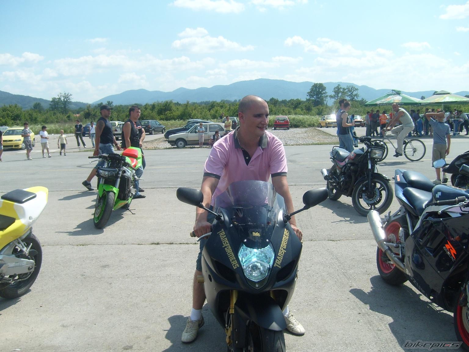 Photo 1465243