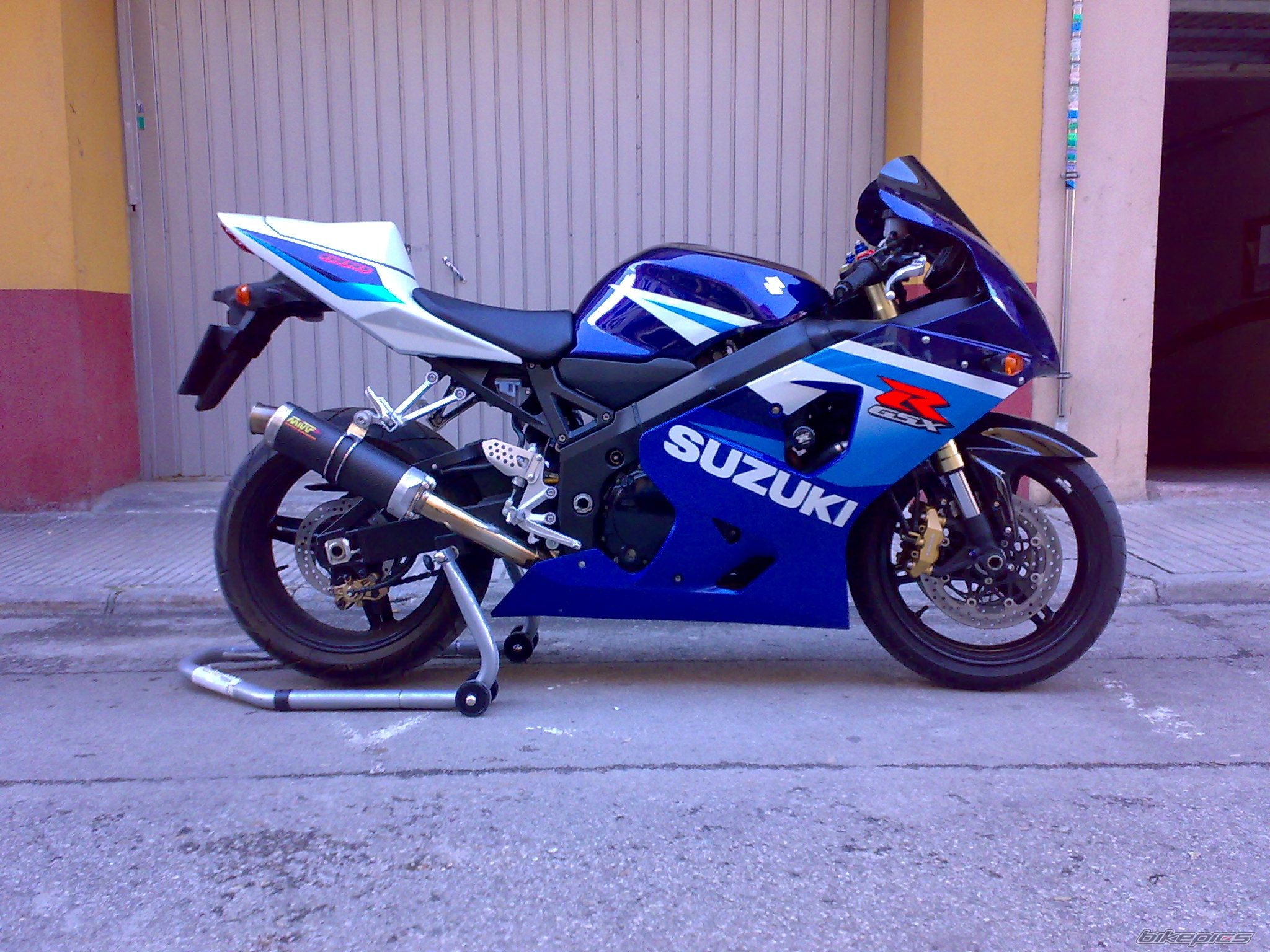 Photo 1465338