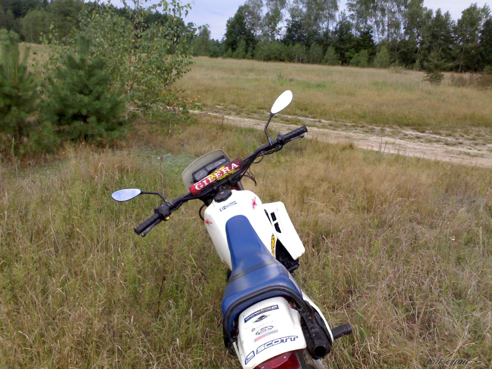 Photo 1465519
