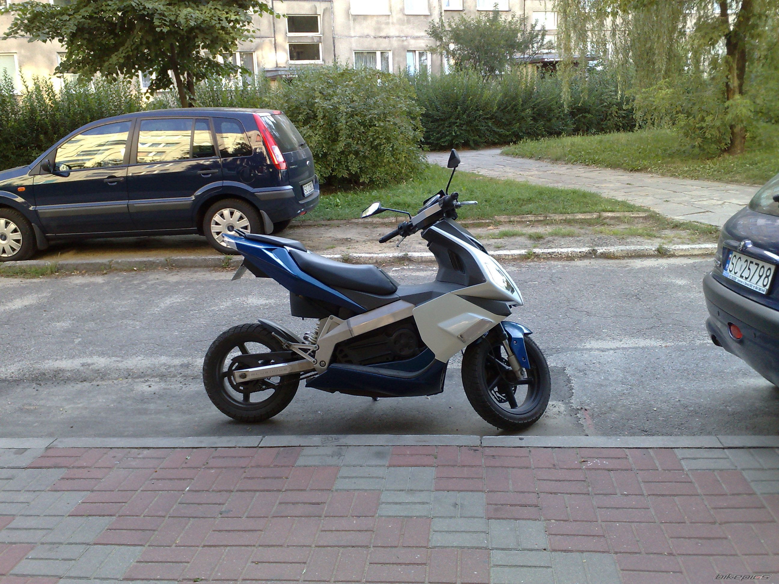 Photo 1465628