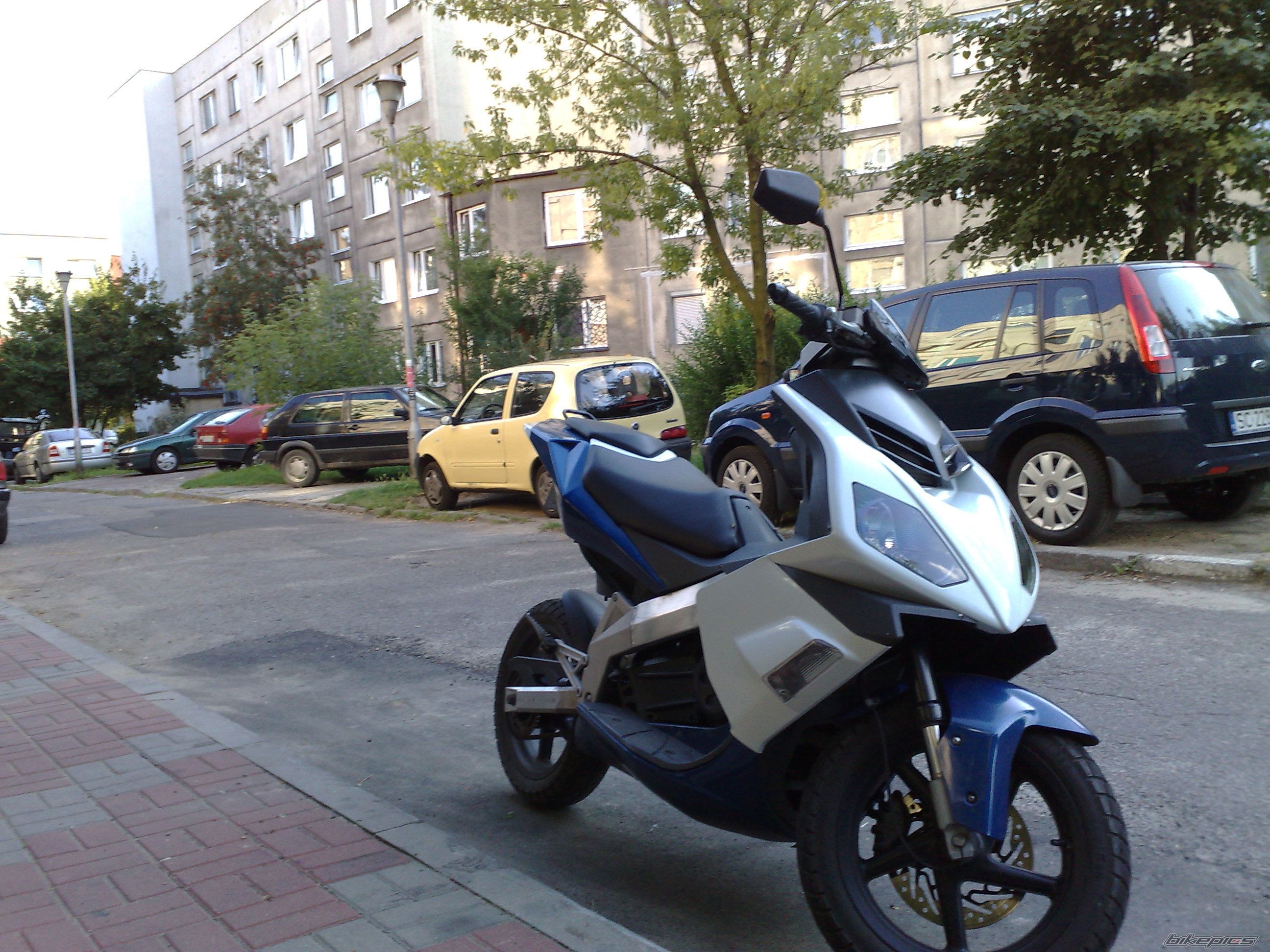 Photo 1465629