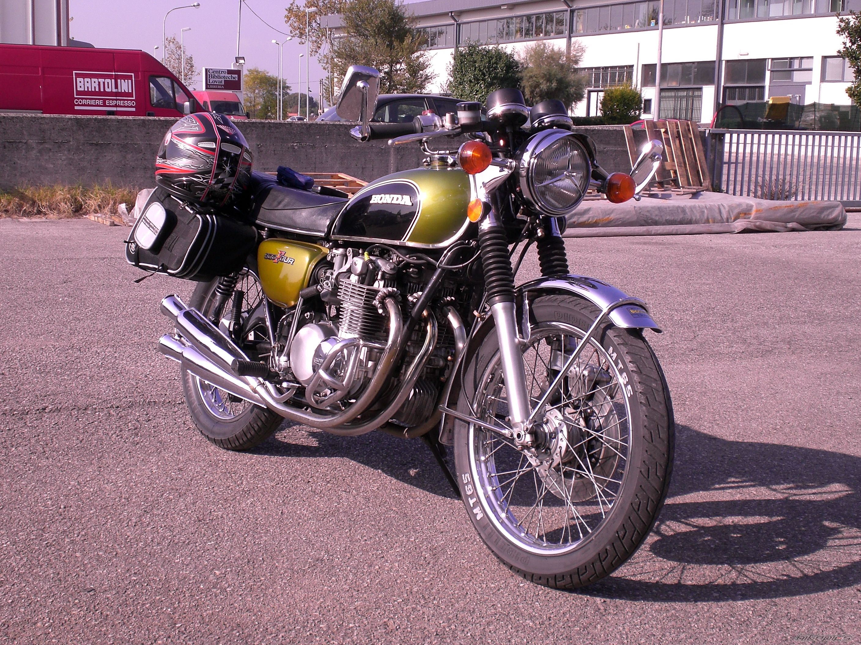 Bike Photo 1465642