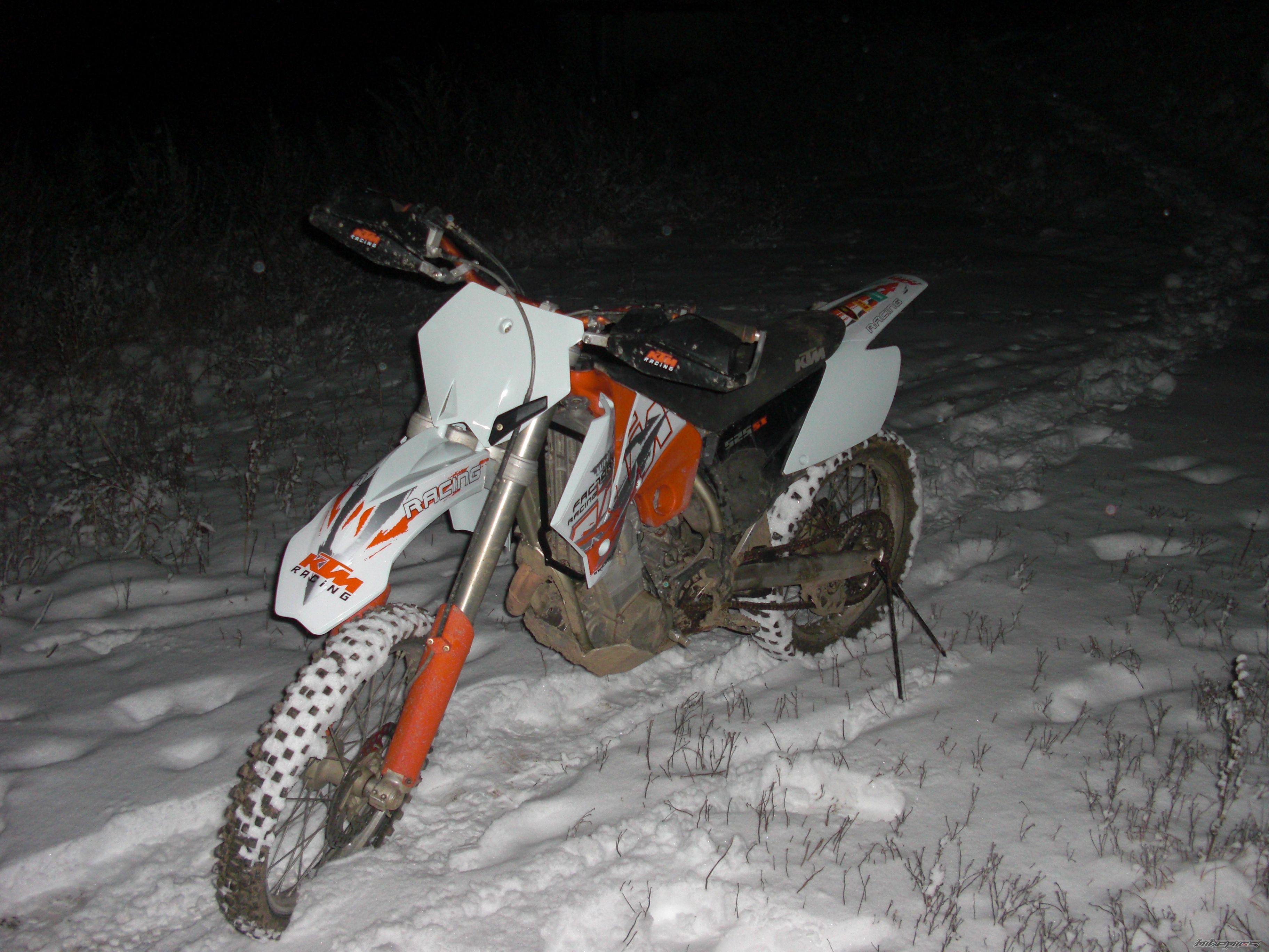 Photo 1465735