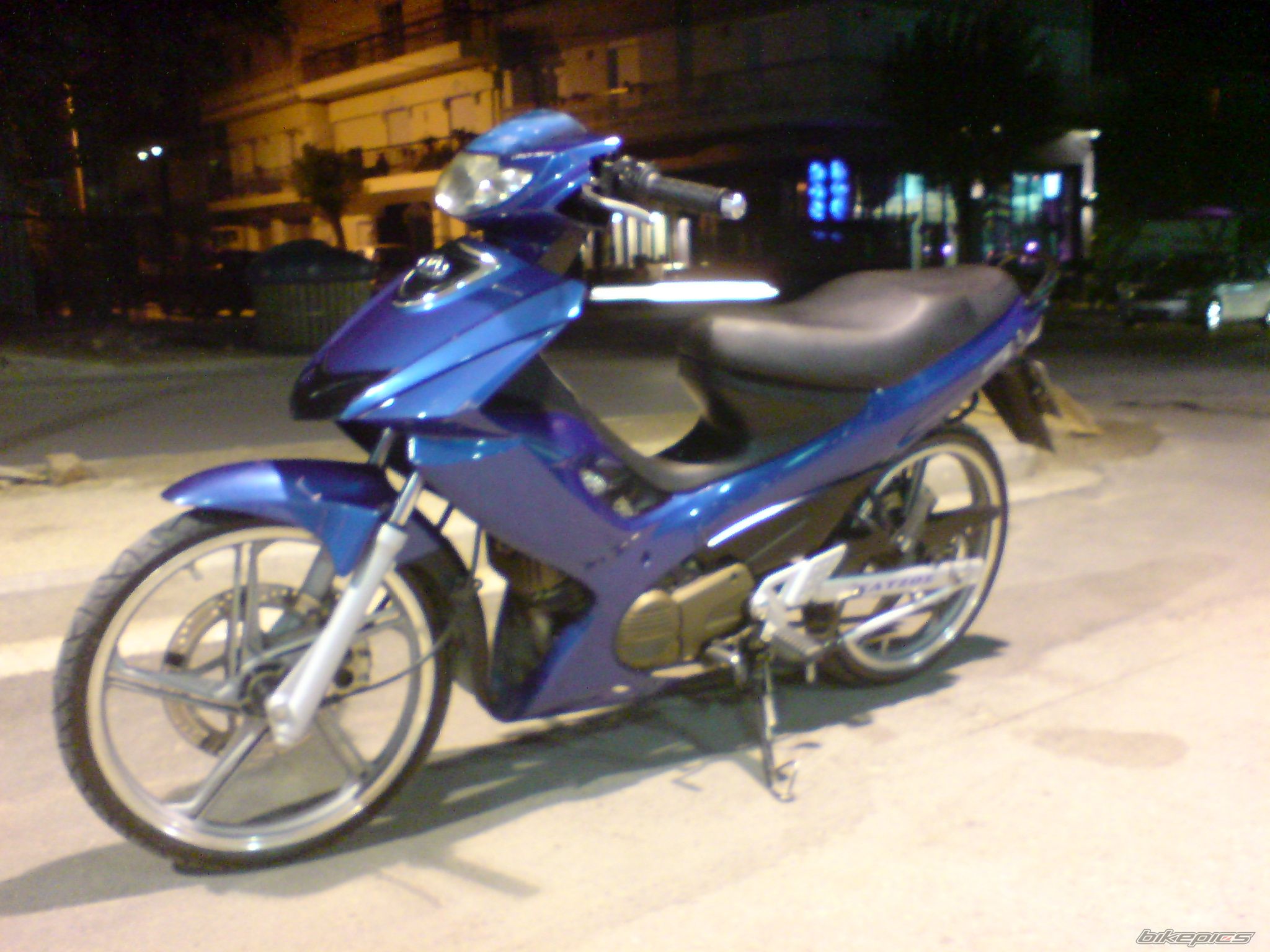 Photo 1465765