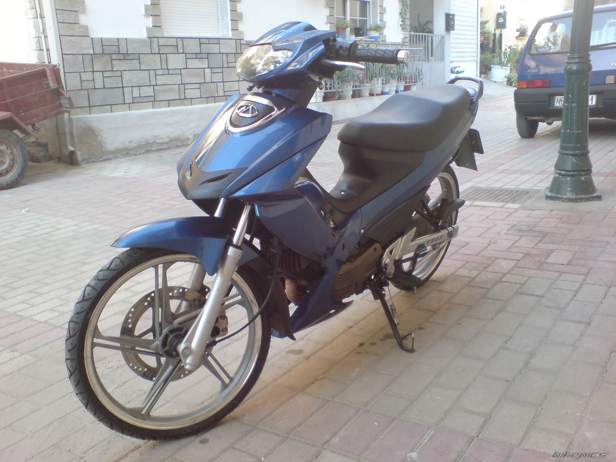 Photo 1465777