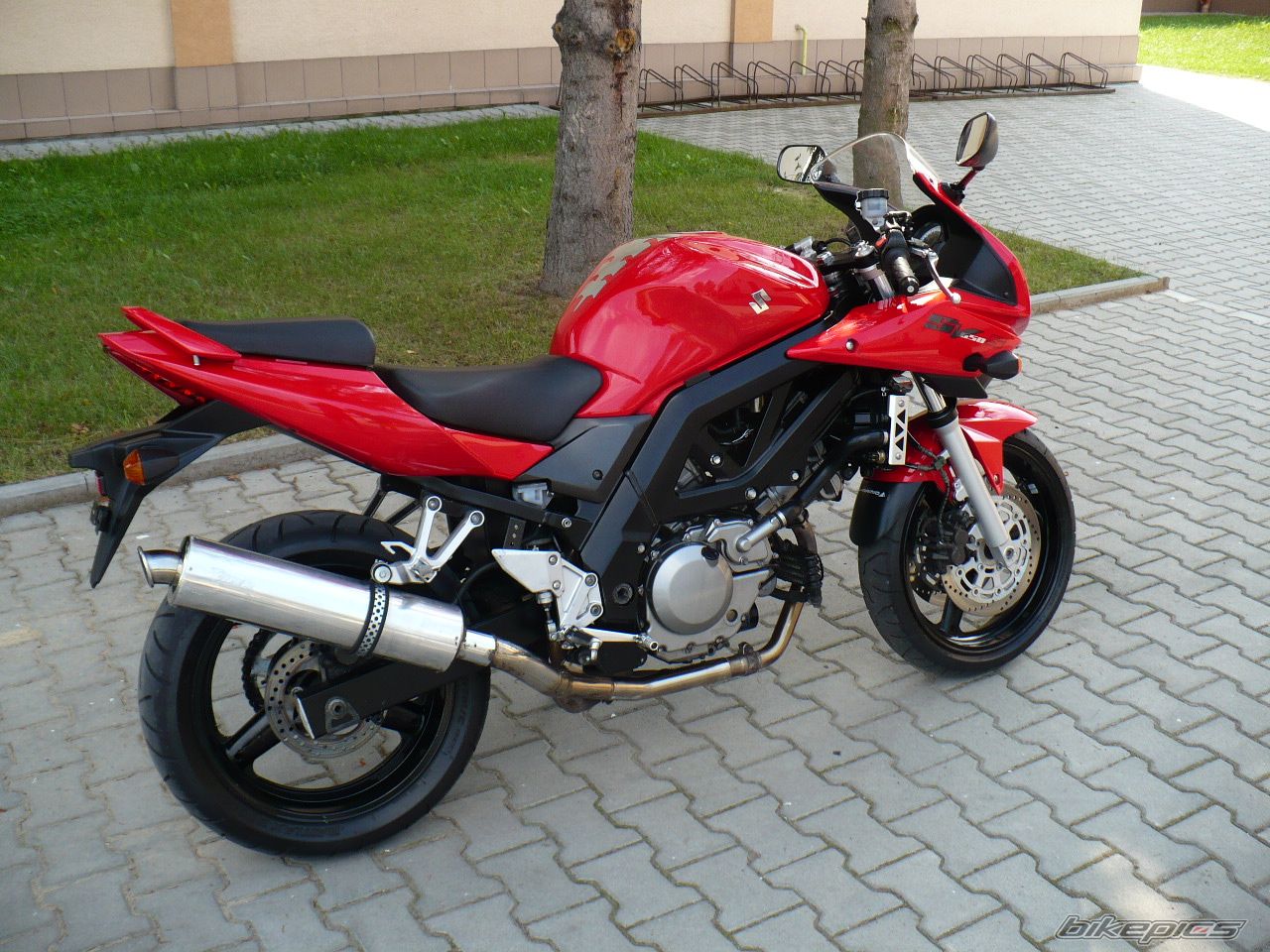 Photo 1465817