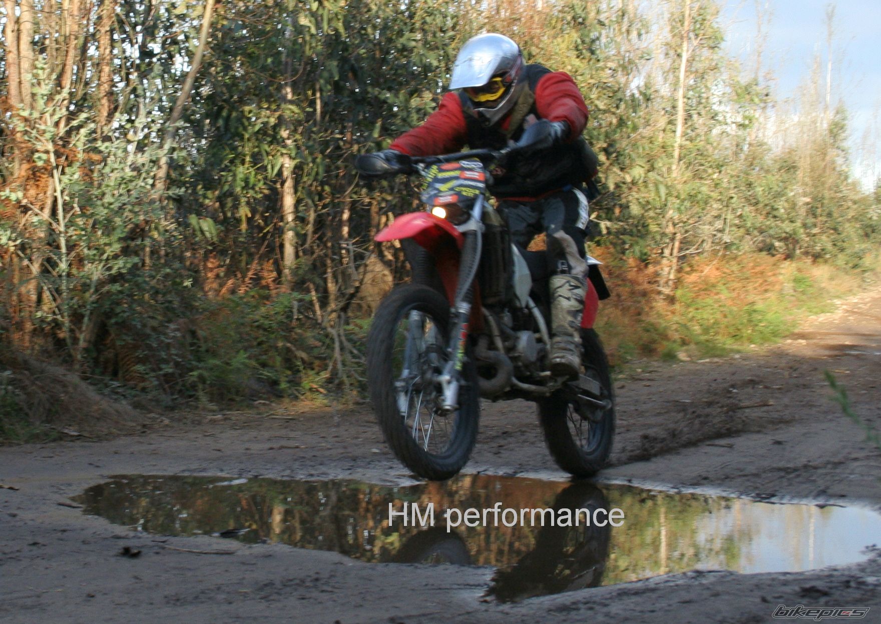 Photo 1465947