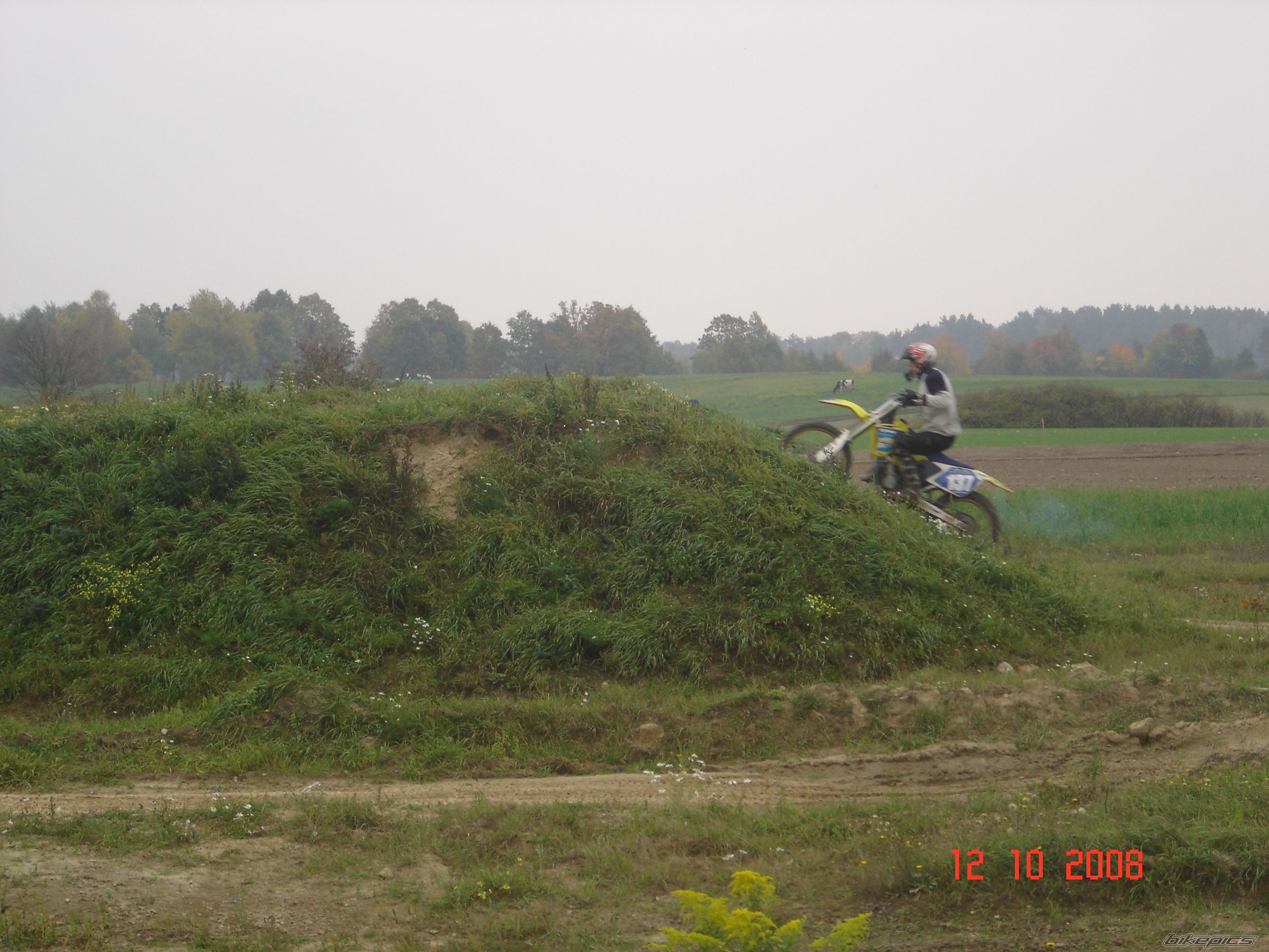 Photo 1466144