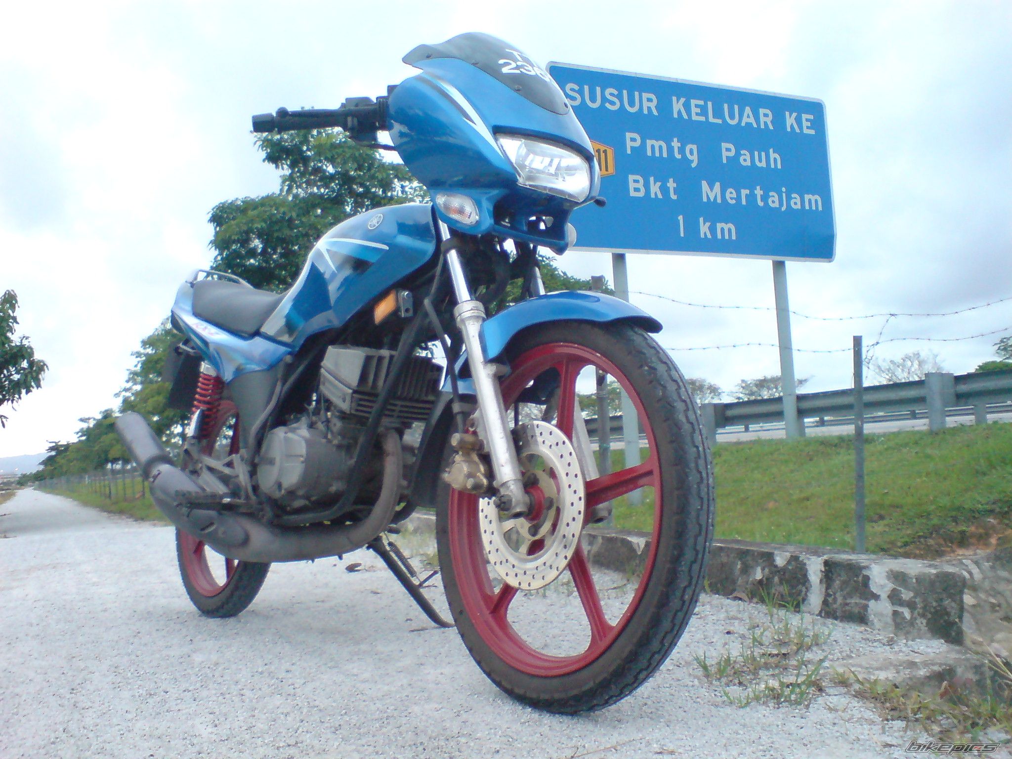 Photo 1466252