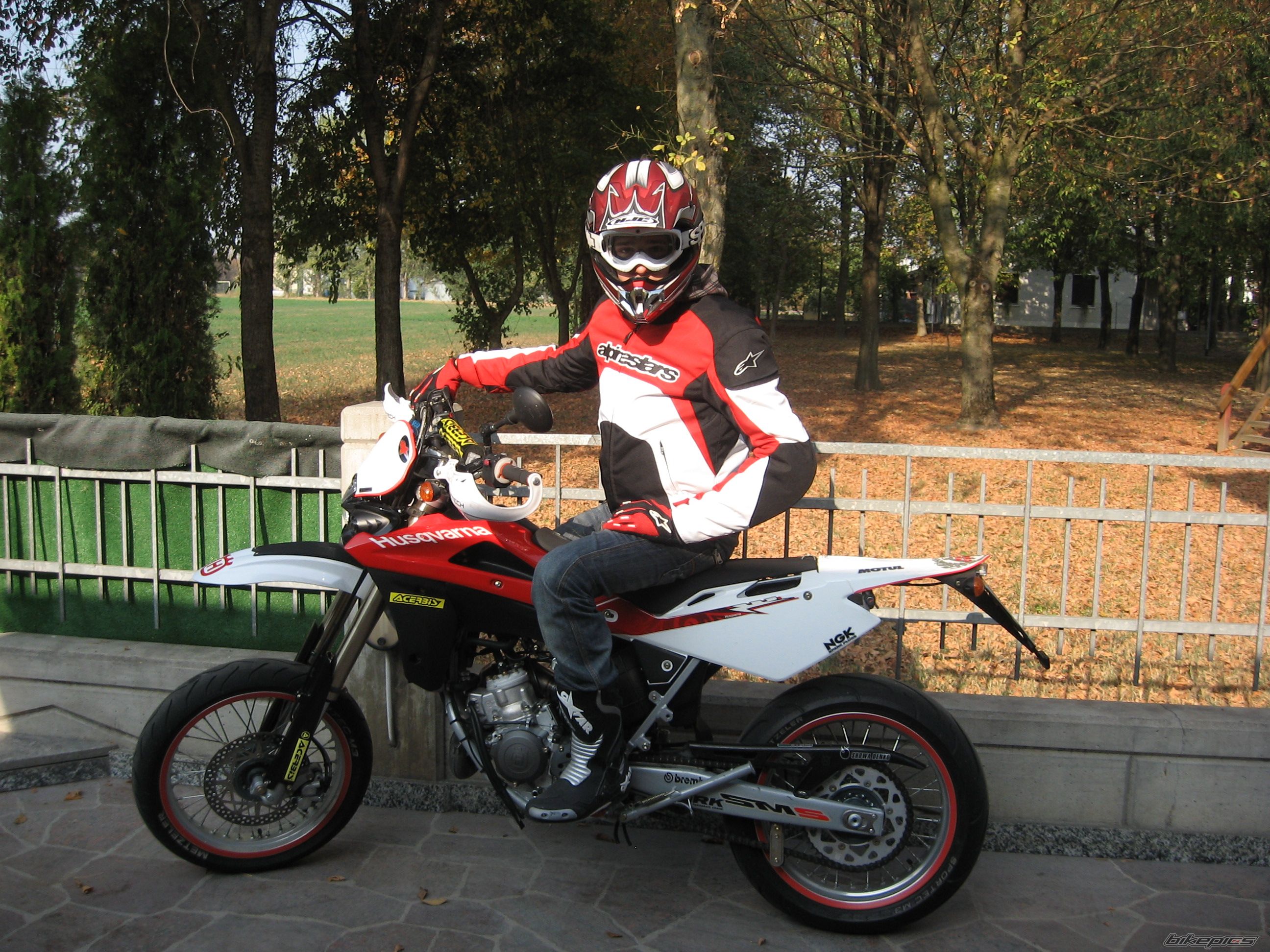 Photo 1466270