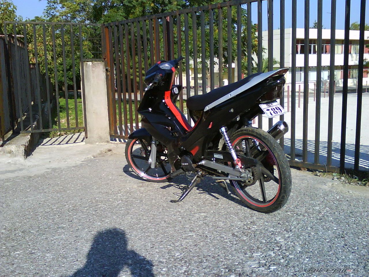 Photo 1466445