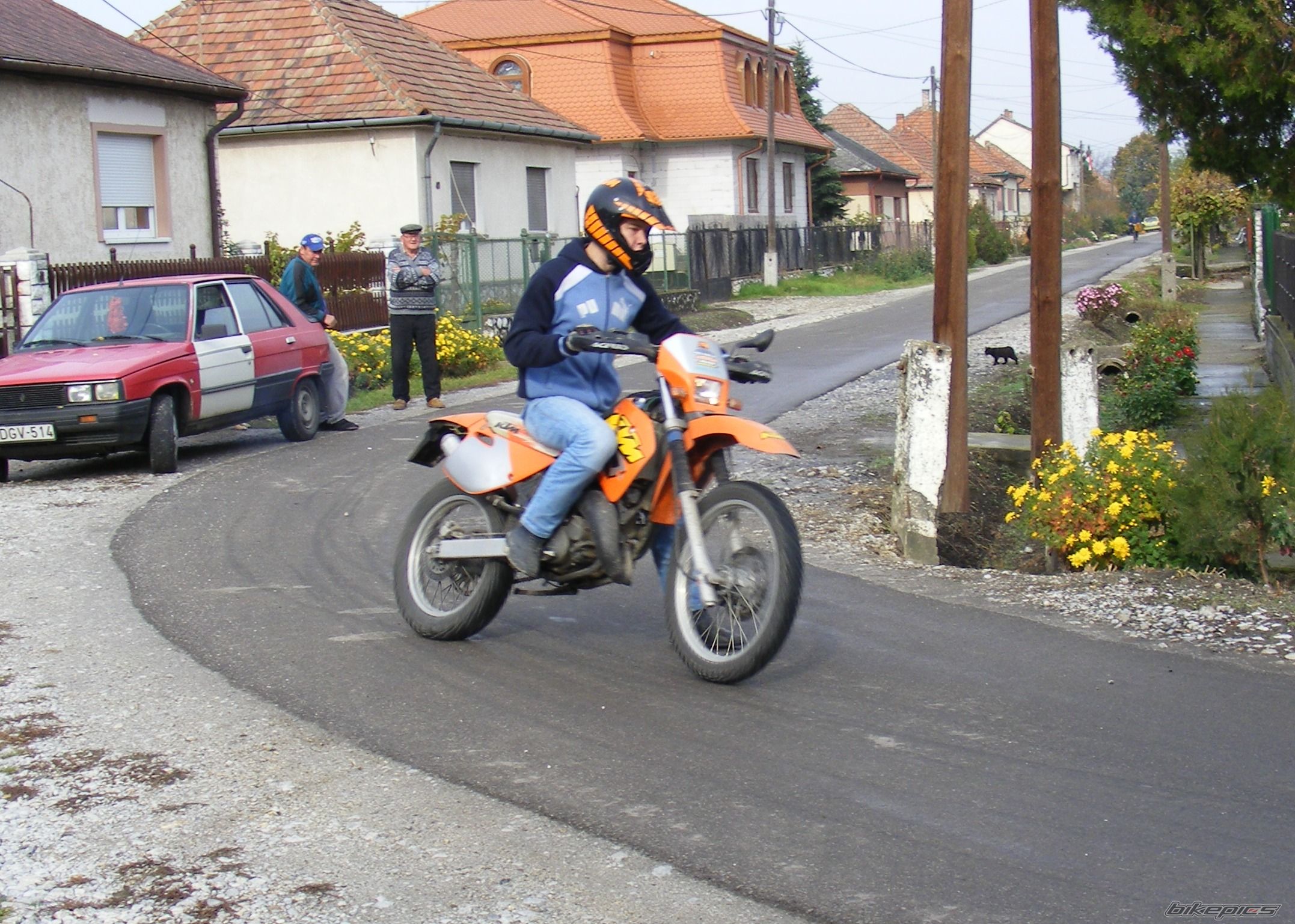 Photo 1466554