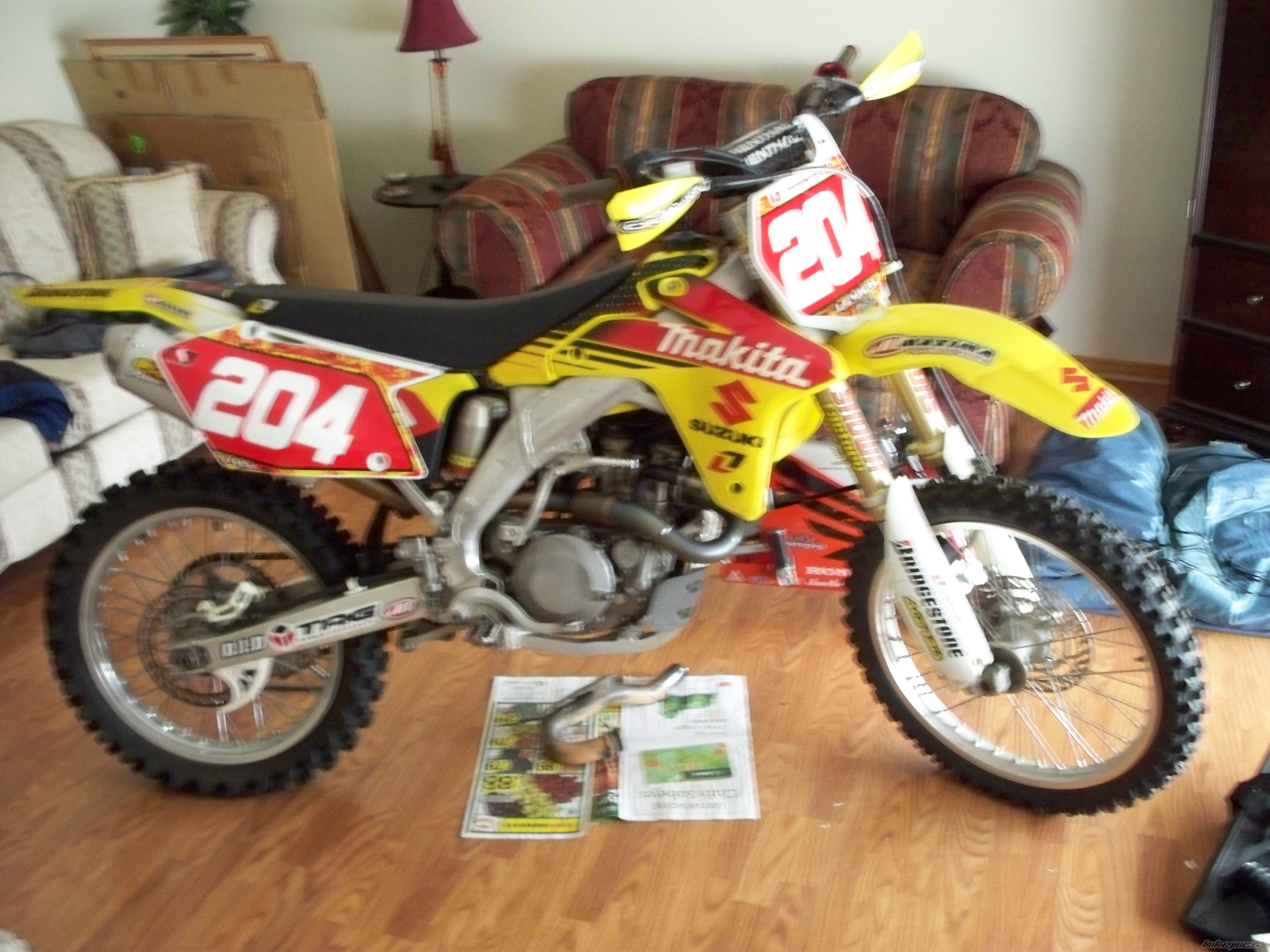 Photo 1466606