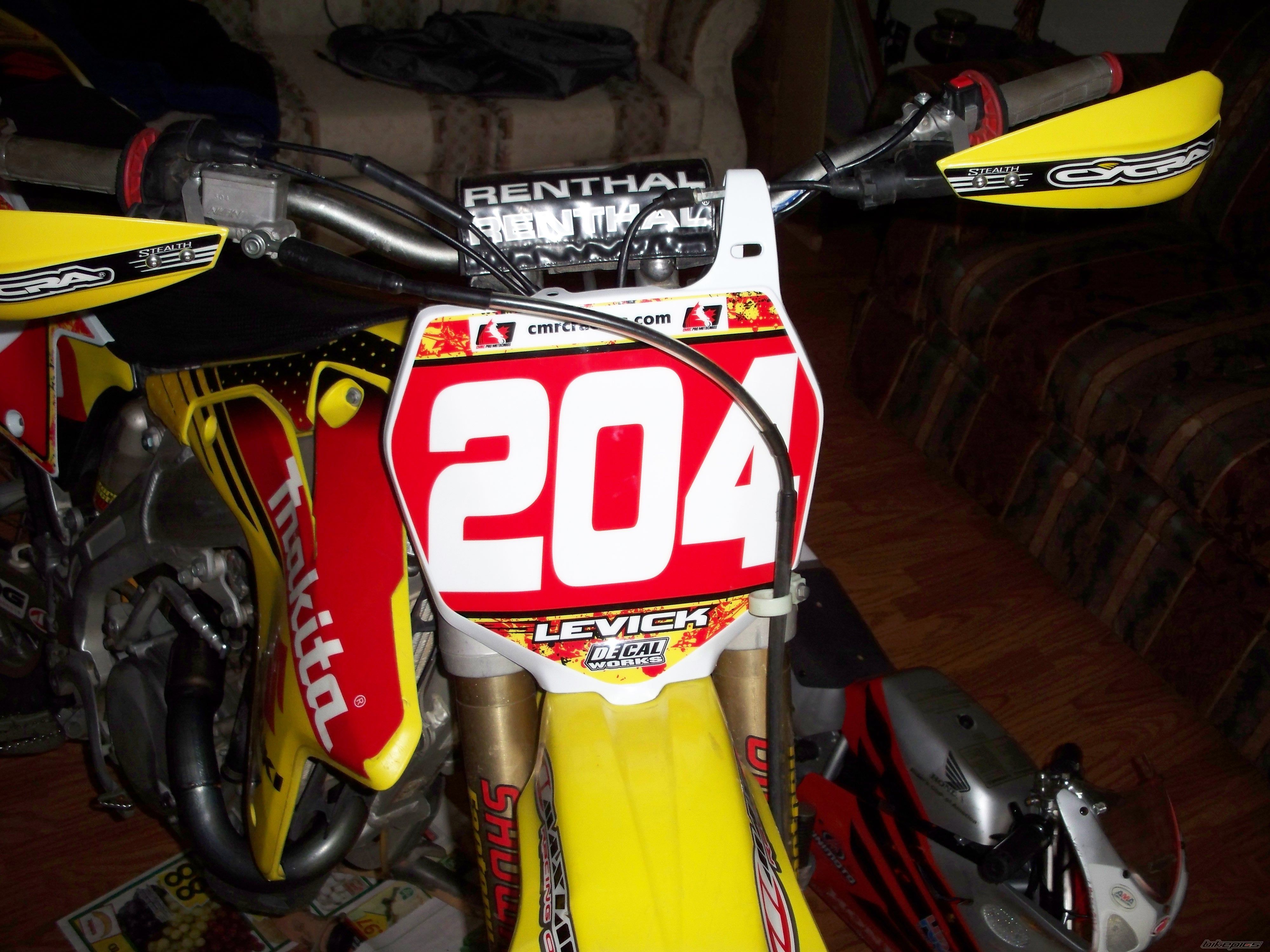 Photo 1466609