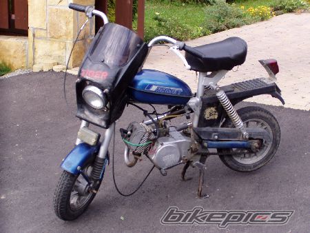 Photo 1466621