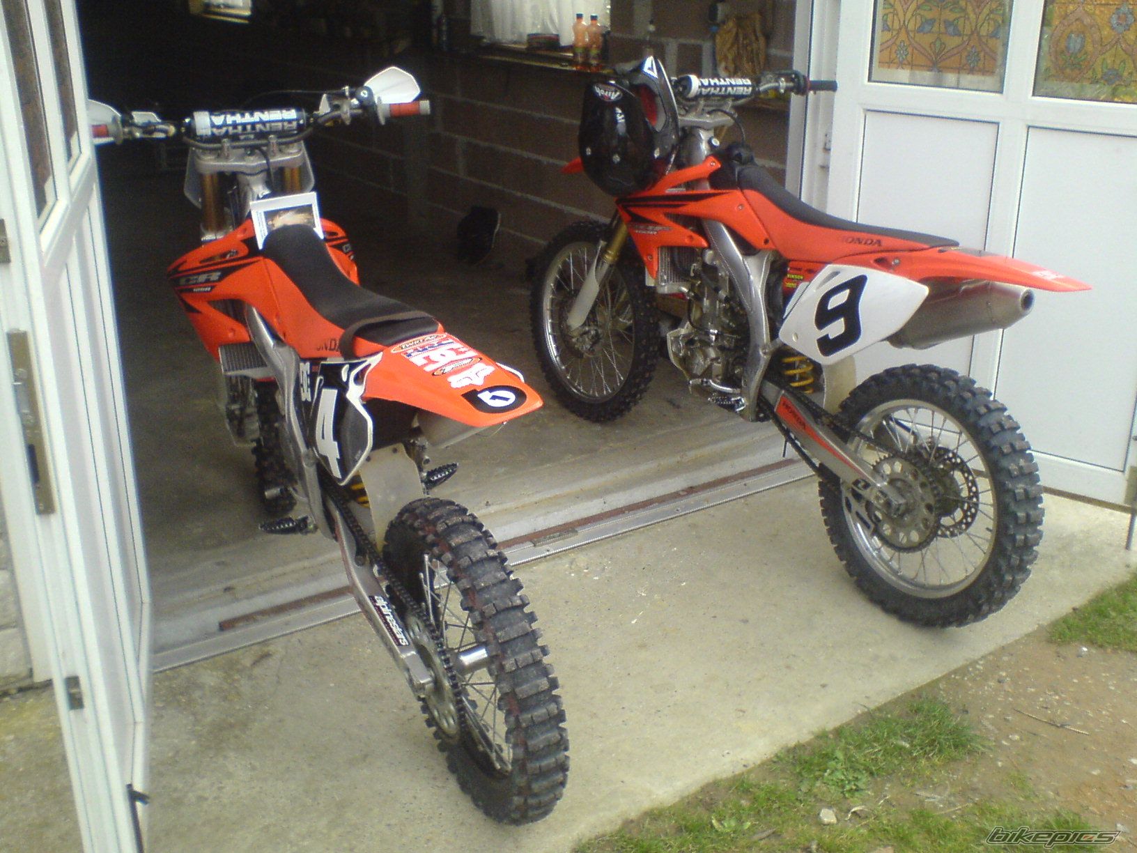Photo 1466655