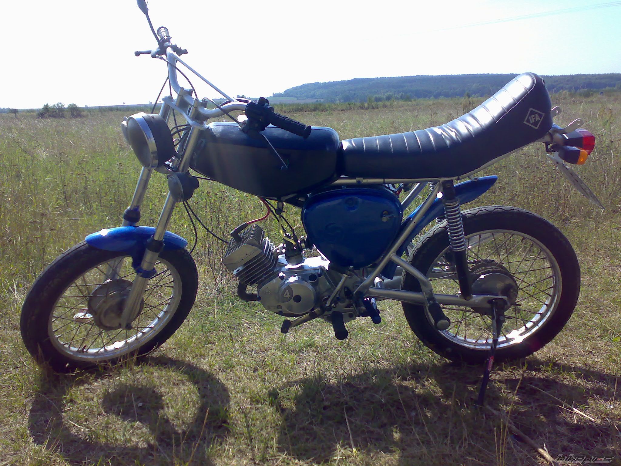 Photo 1466661